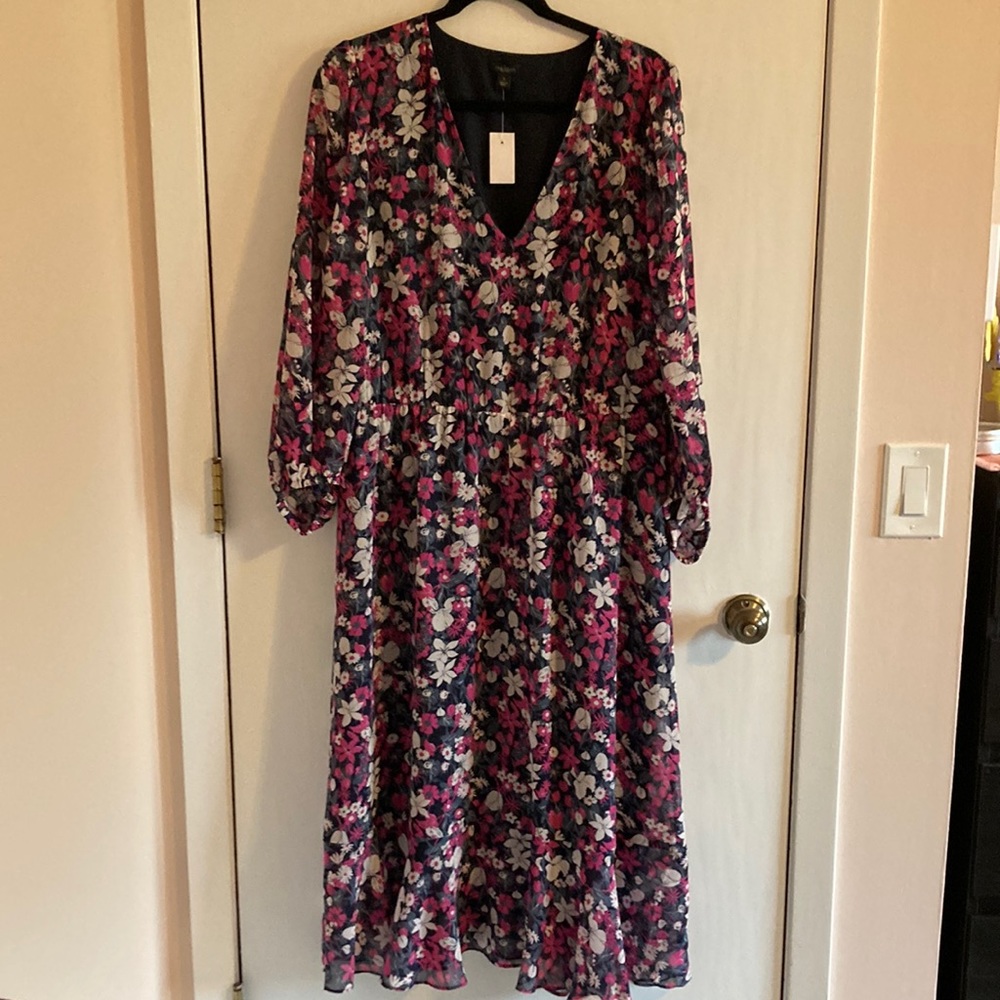 Ann Taylor Factory Pink Floral Dress.  Size 14.  Ruffle Hem.